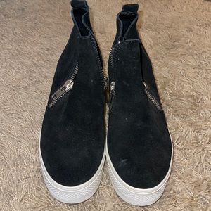 BRAND NEW Steve Madden high top shoes